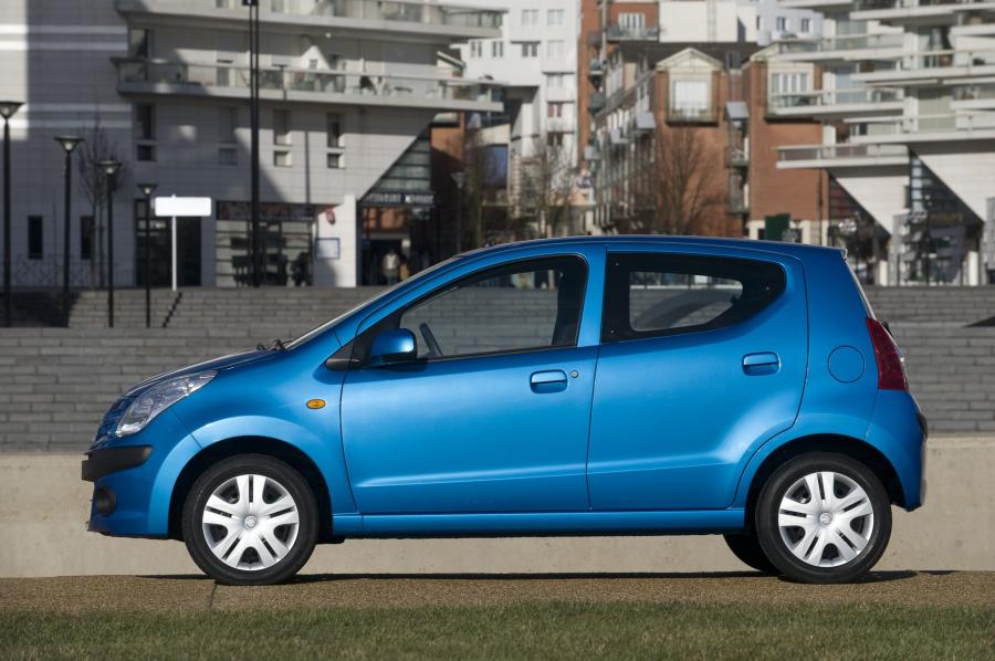 Nissan Pixo 2008 года  (фото 83 из 120)